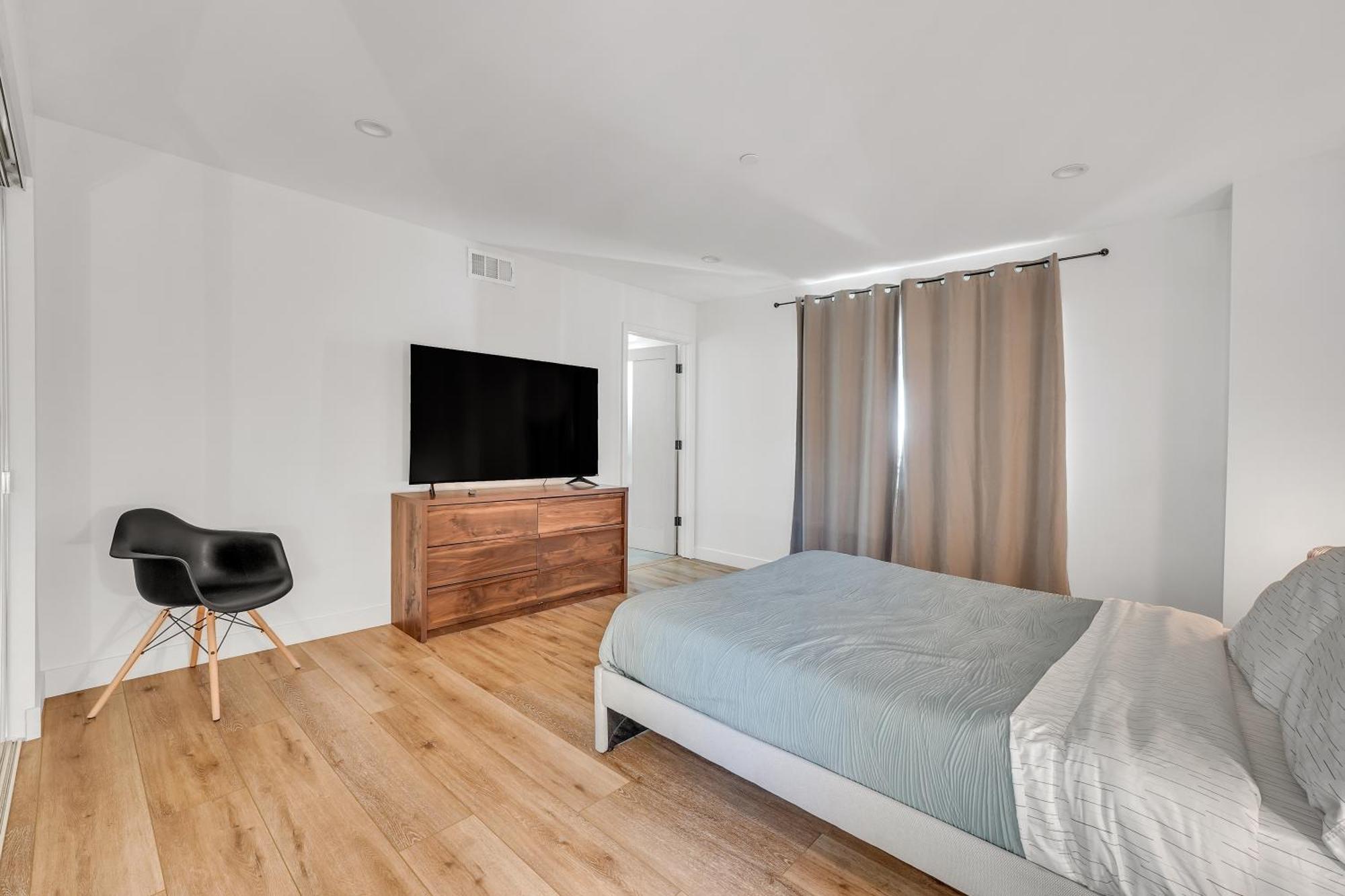 Luxurious Townhome W/3 Master Suites Gated Parking Los Angeles Eksteriør billede
