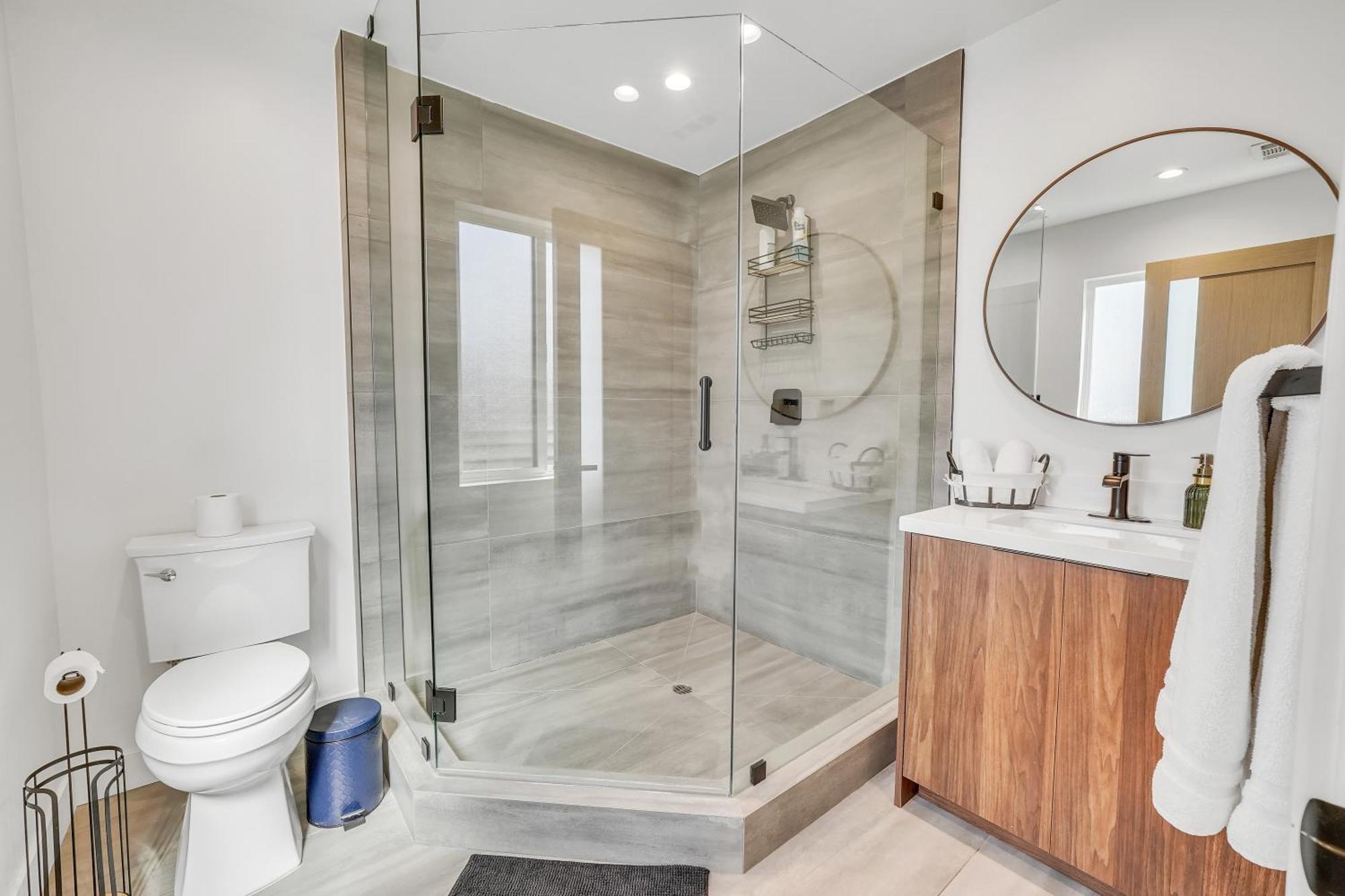 Luxurious Townhome W/3 Master Suites Gated Parking Los Angeles Eksteriør billede